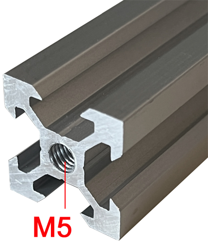 Taraudage M5 des profilés aluminium 20x20 mm ACRZilla